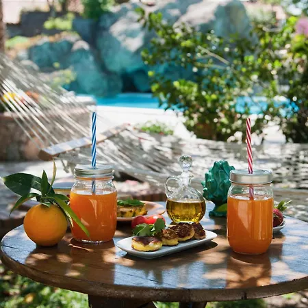 La Отель типа 