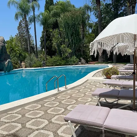 Bed and Breakfast La Giardini Naxos