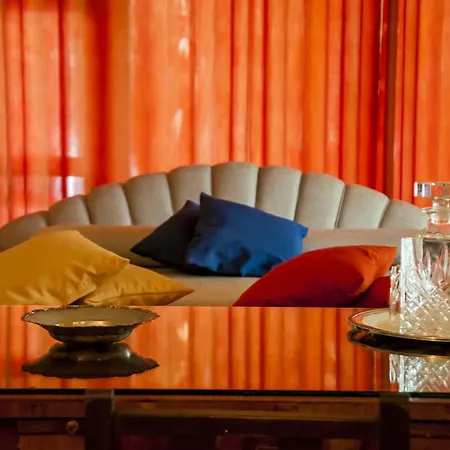 Bed and Breakfast La 4*